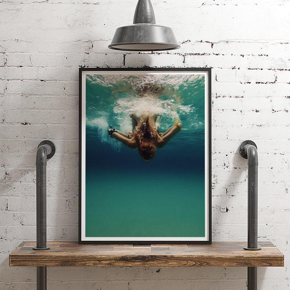 Постер "Underwater" на Monochrome Hub Gallery от Флор Декор