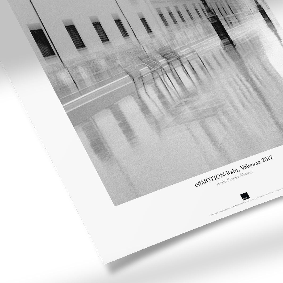 Постер "e#Motion, Rain" на Monochrome Hub Gallery от Флор Декор