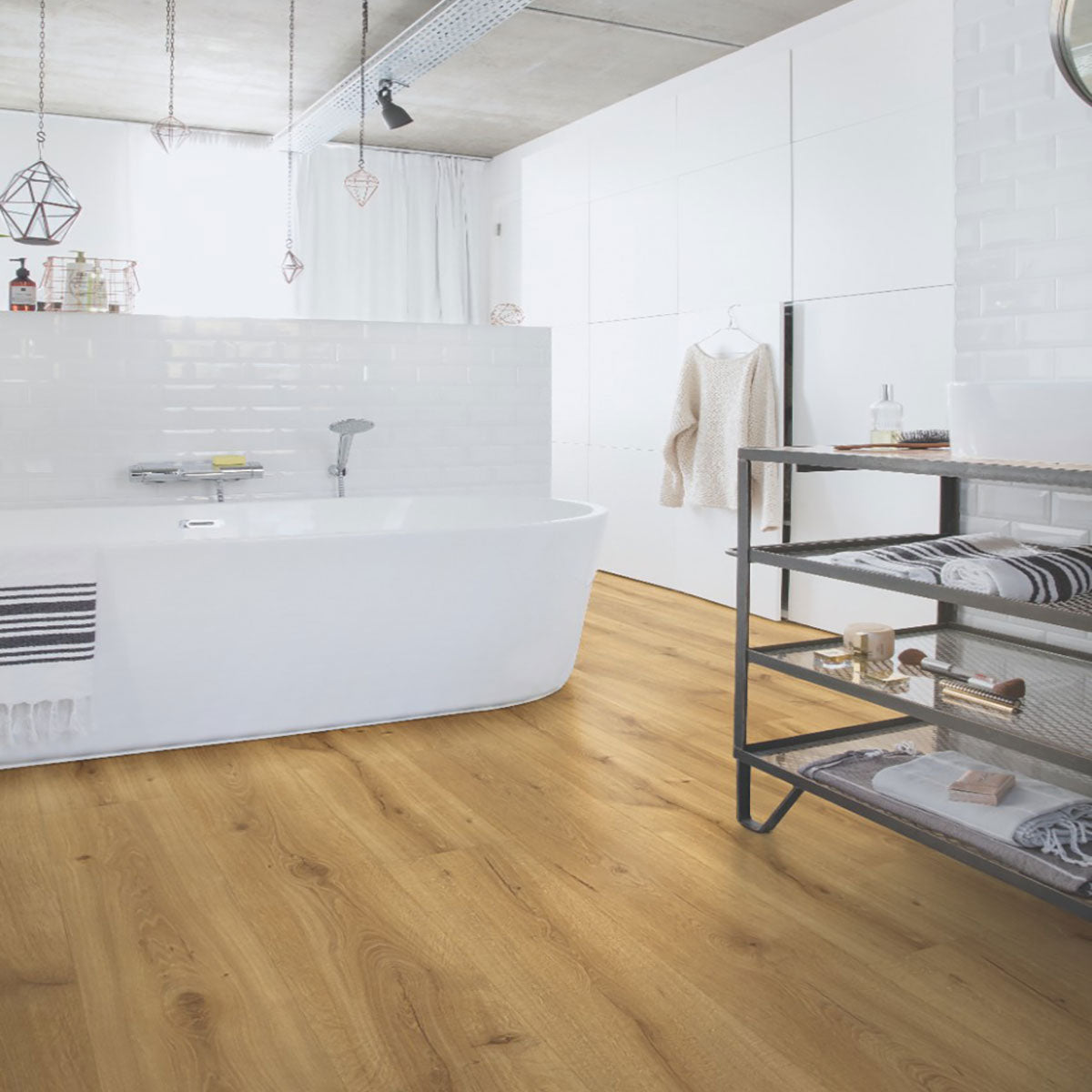 Ламиниран паркет Majestic 3551 (по заявка), производител Quick-Step от Флор Декор