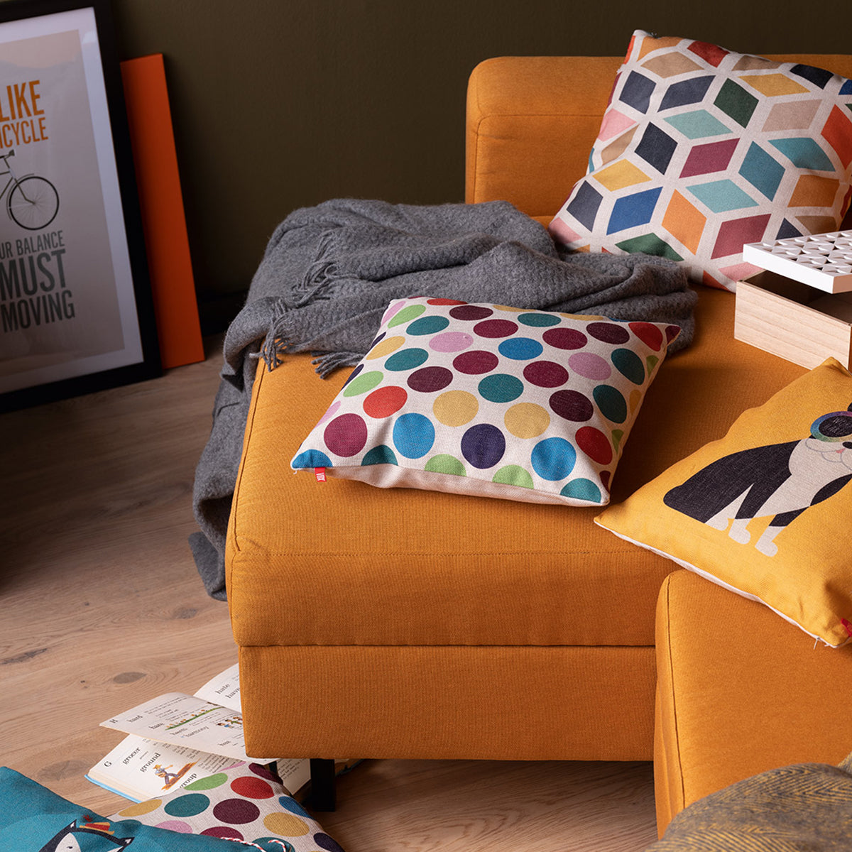 Диван SLIDE III I Мебели VOX