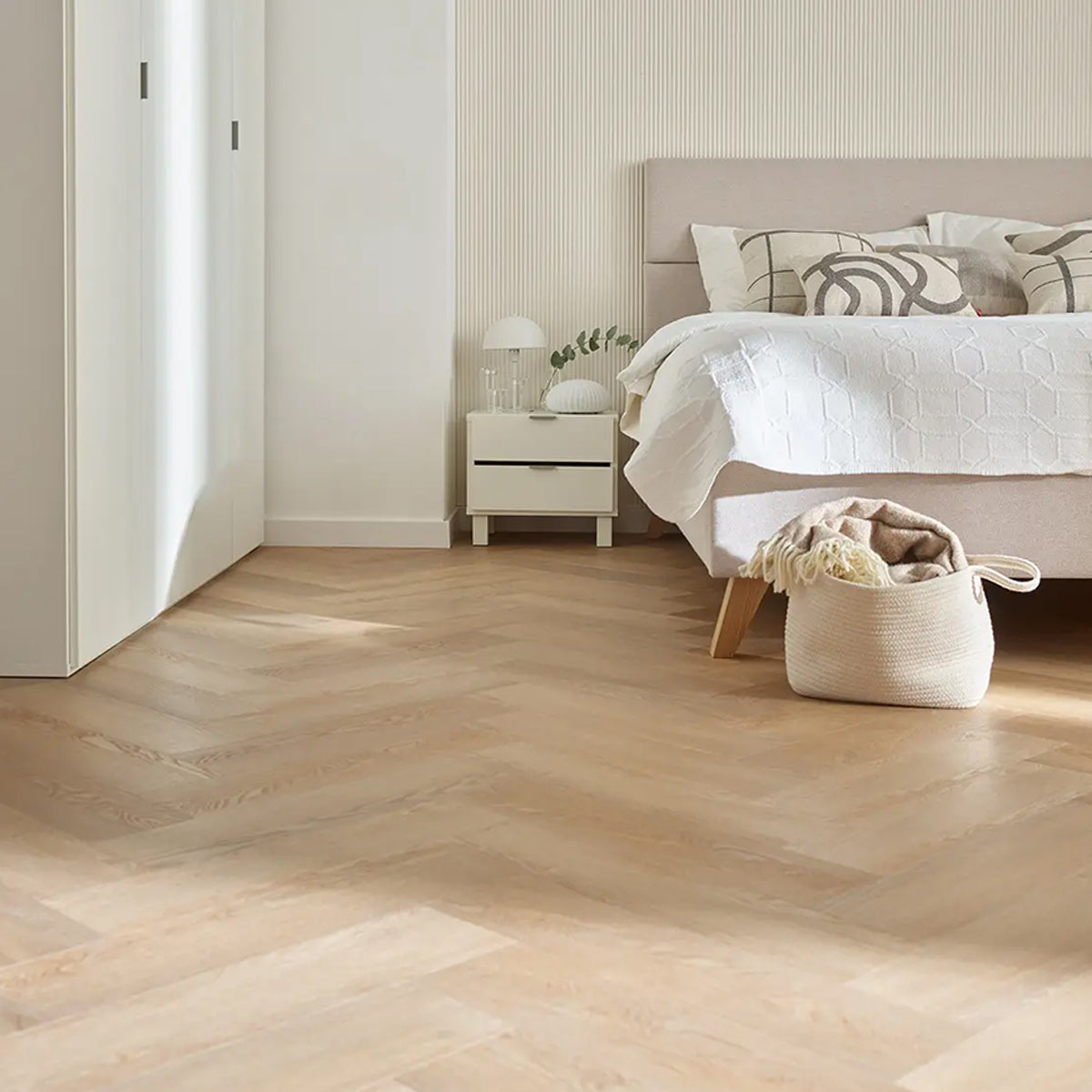 SPC VOX REGA HERRINGBONE IOWA OAK