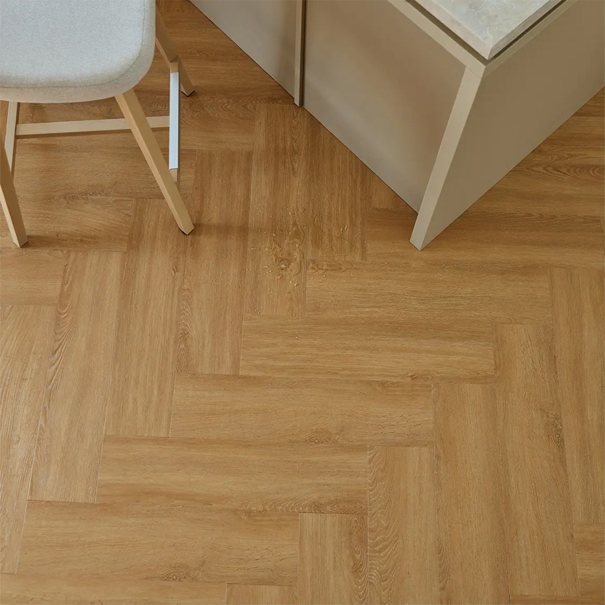 SPC VOX REGA HERRINGBONE UTAH OAK