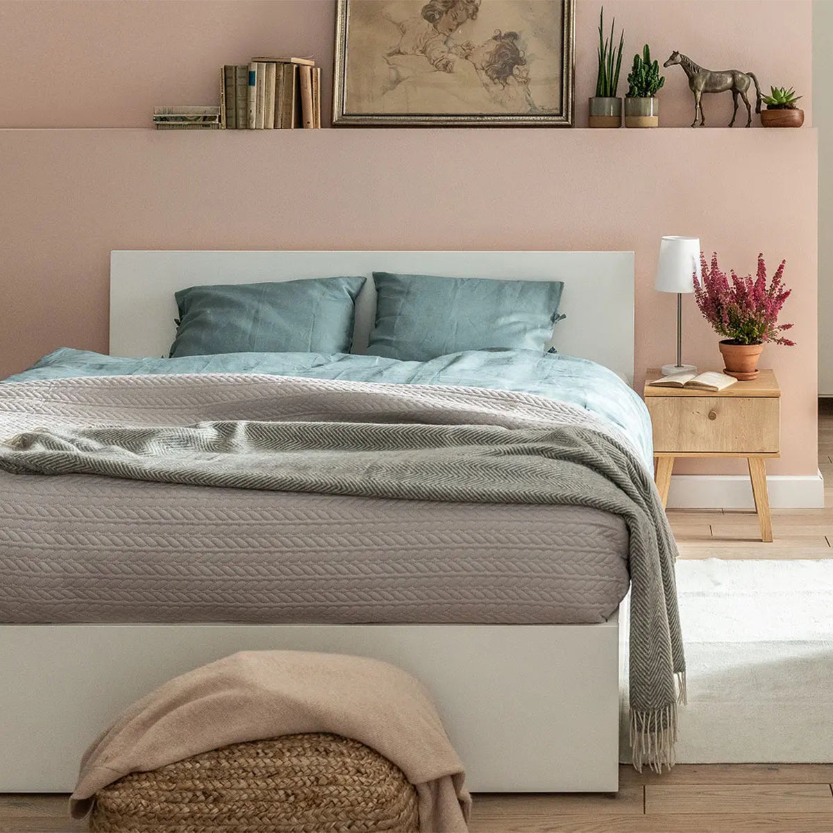 Кревет Simple 120x200