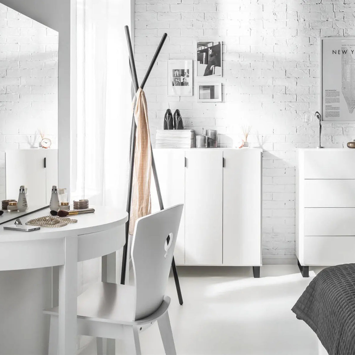 Гардероба Simple