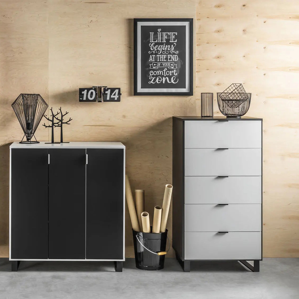 Тесен ормар Simple